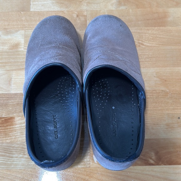 Lands’ End clogs - Picture 3 of 4